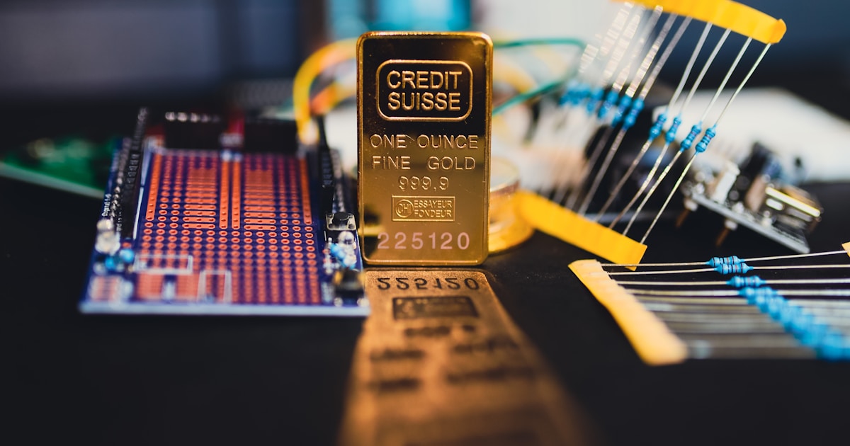 Investasi Emas vs Investasi Lain: Pilihan Cerdas untuk Masa Depan Keuangan Anda