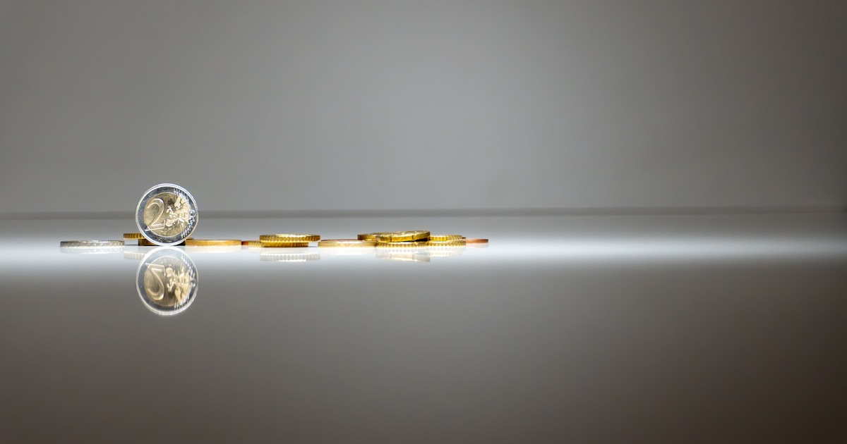 Tips Investasi Emas untuk Pemula: Panduan Lengkap dan Praktis