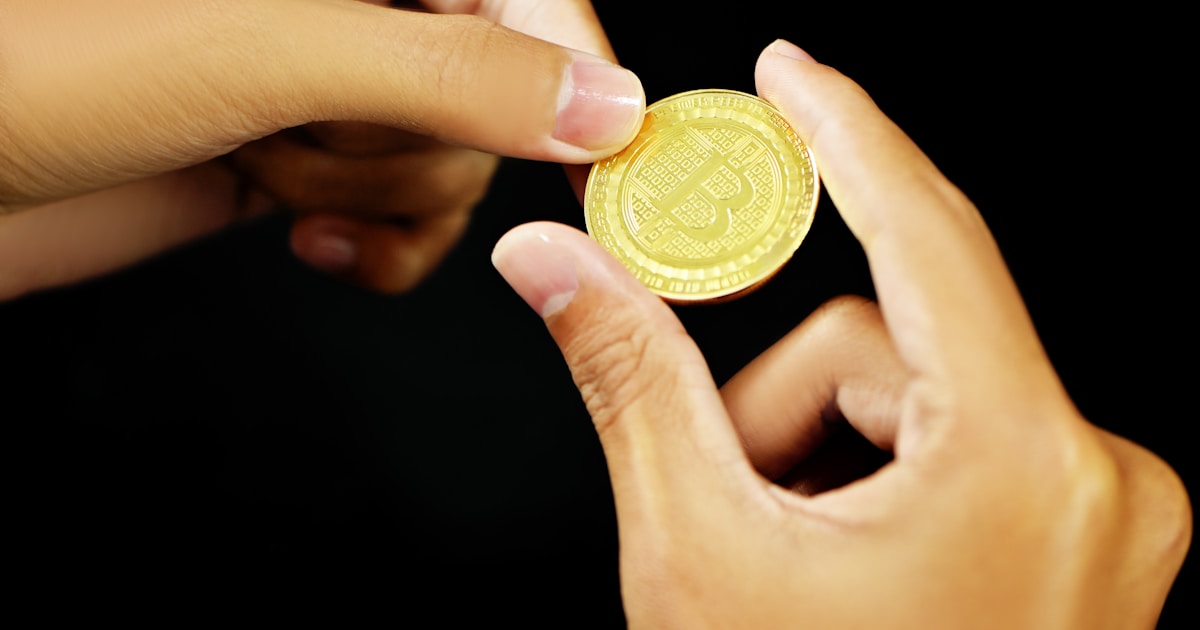 Emas Batangan vs Perhiasan: Pilihan Terbaik untuk Investasi Emas Anda